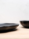 Black plate (low)